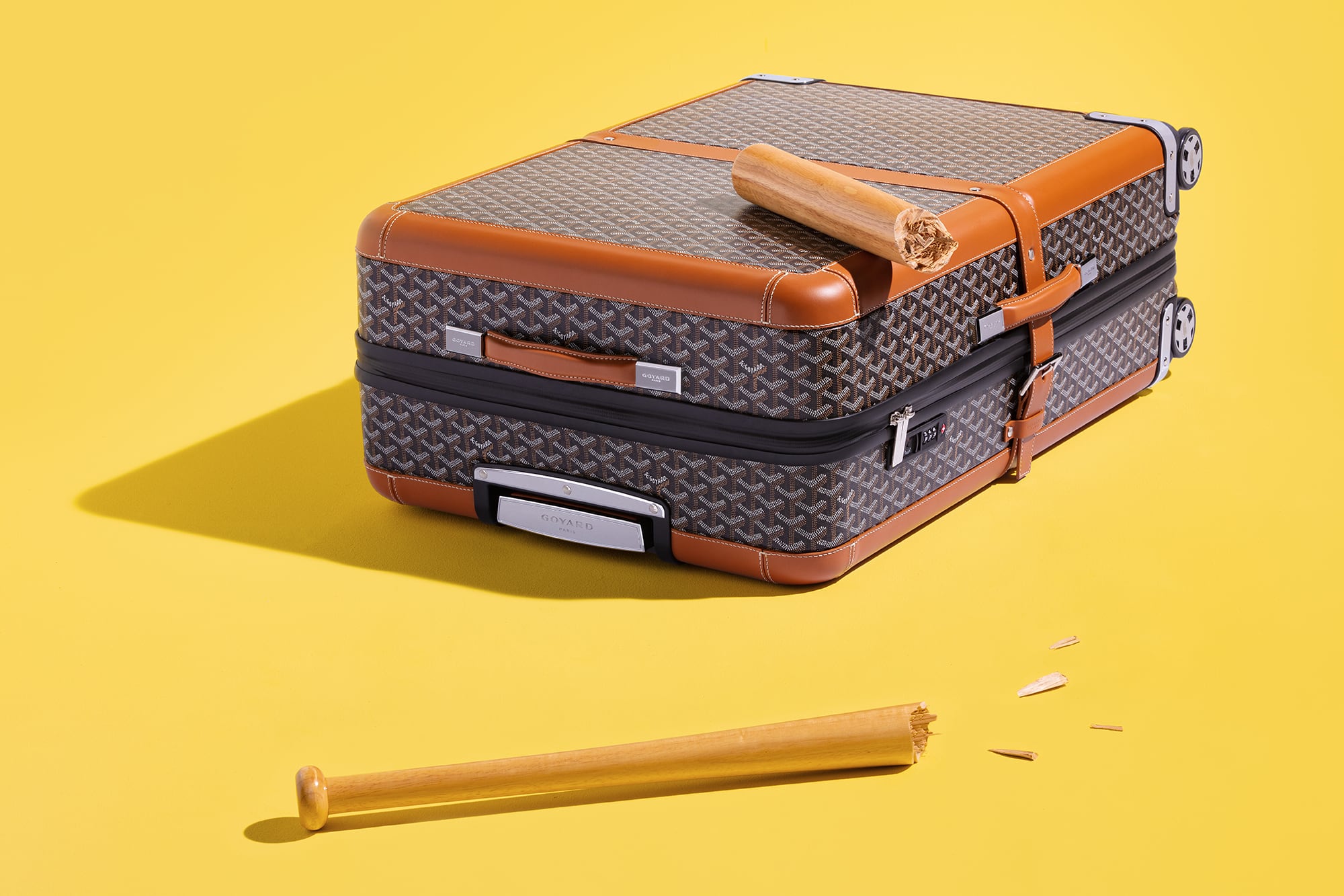 twenty-fauve-maison-goyard-malle-jaune